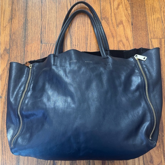 Celine Horizontal Zipper Gusset Cabas Black Lambskin Leather Totes Handbag - Picture 3 of 14